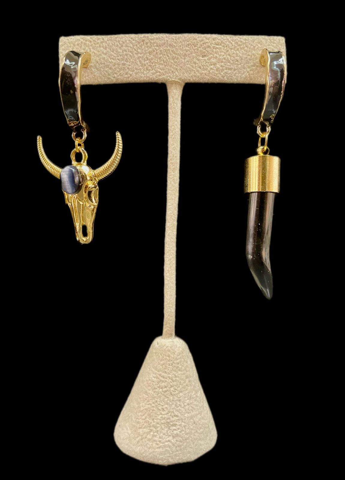ARETE TORO COLMILLO